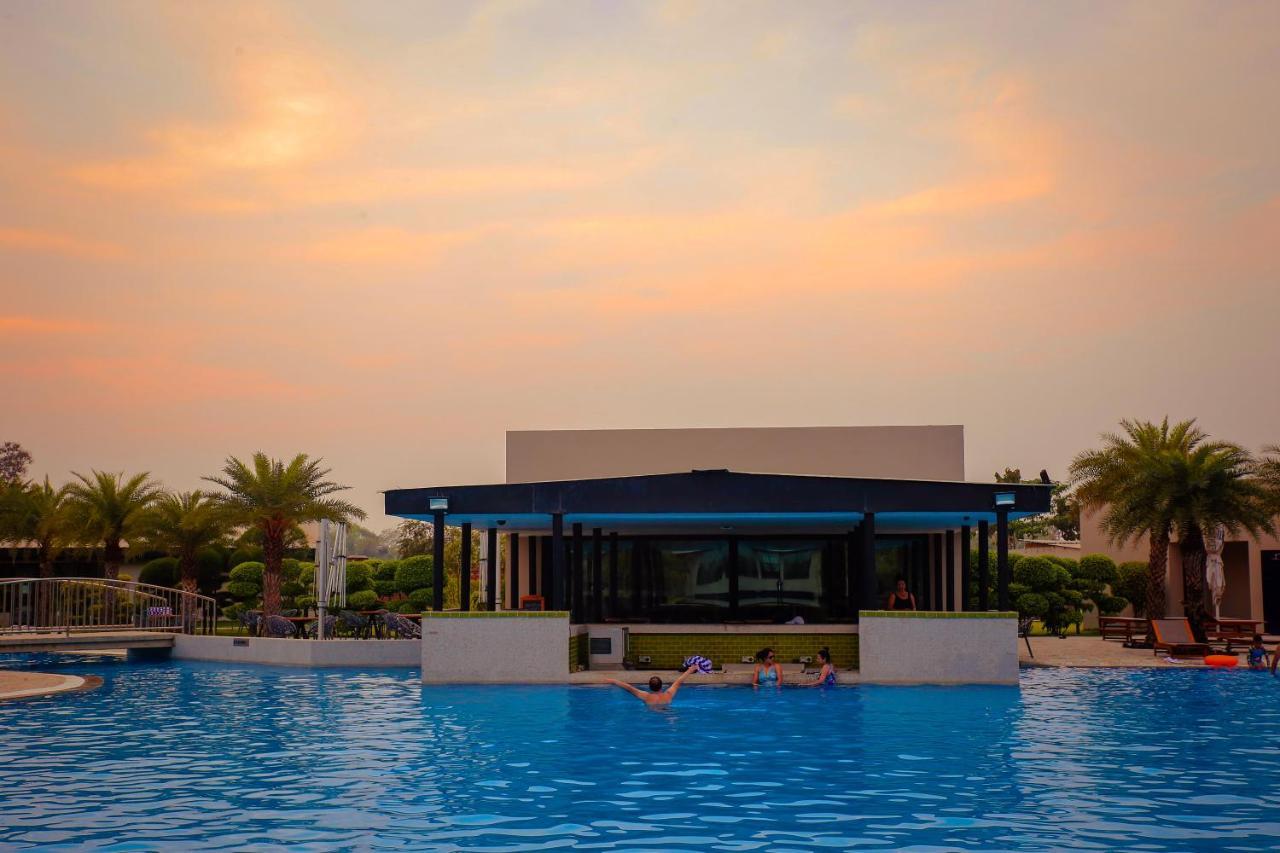 Tiger Palace Resort Bhairāhawā Eksteriør billede