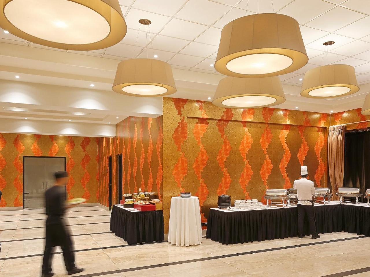 Tiger Palace Resort Bhairāhawā Eksteriør billede